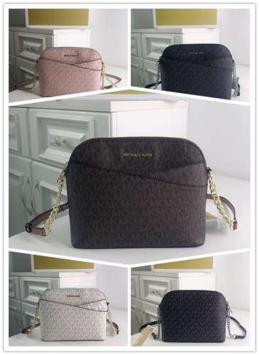 Picture of Michael Kors Lady Handbags _SKUfw110504730fw